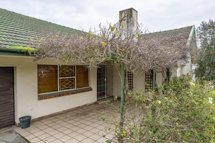 To Let 3 Bedroom Property for Rent in Silver Oaks Western Cape